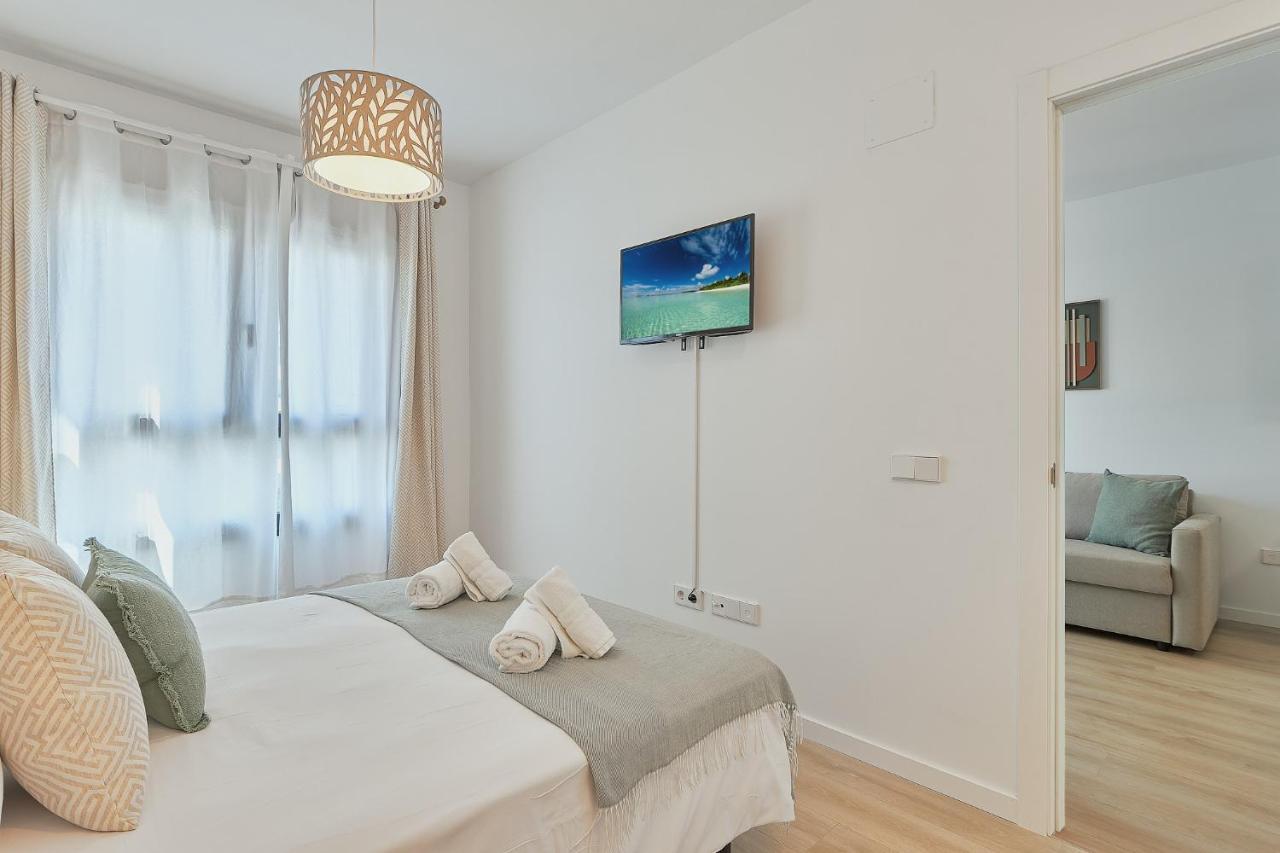 Apartamento Adriela マラガ エクステリア 写真