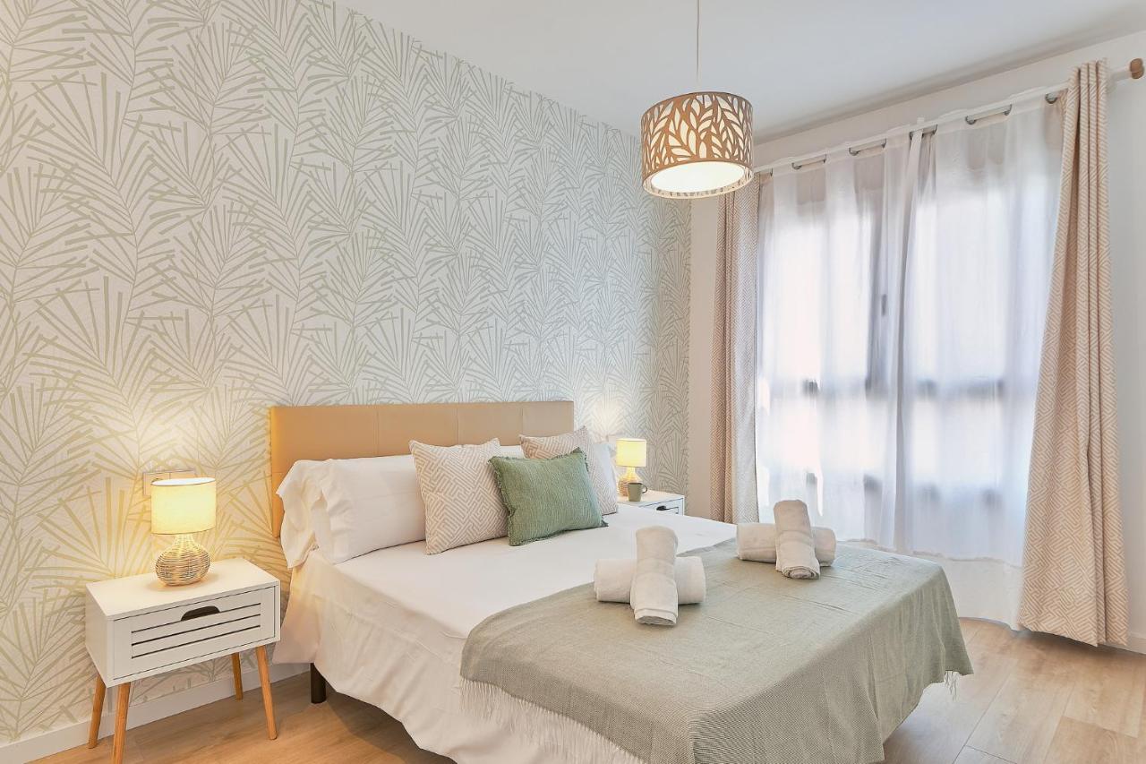 Apartamento Adriela マラガ エクステリア 写真